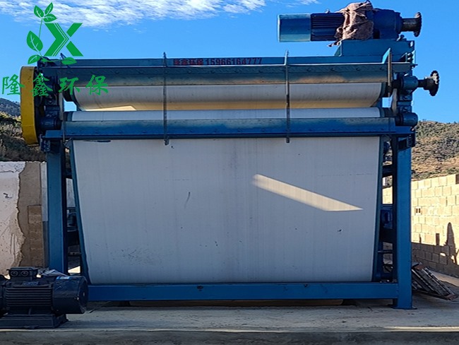云南省薄膜清洗泥浆水处理设备（带式压滤机）